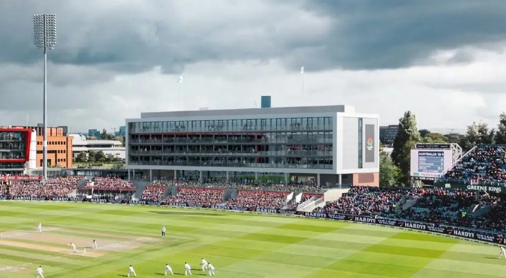 lancashire-cricket-club-old-trafford-02